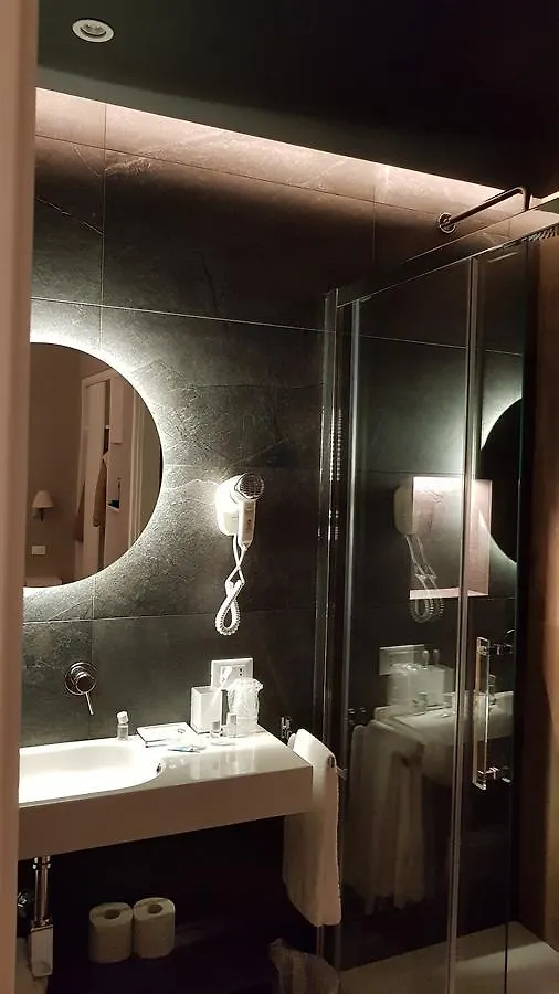 Bed Milano Linate Hotel Milaan